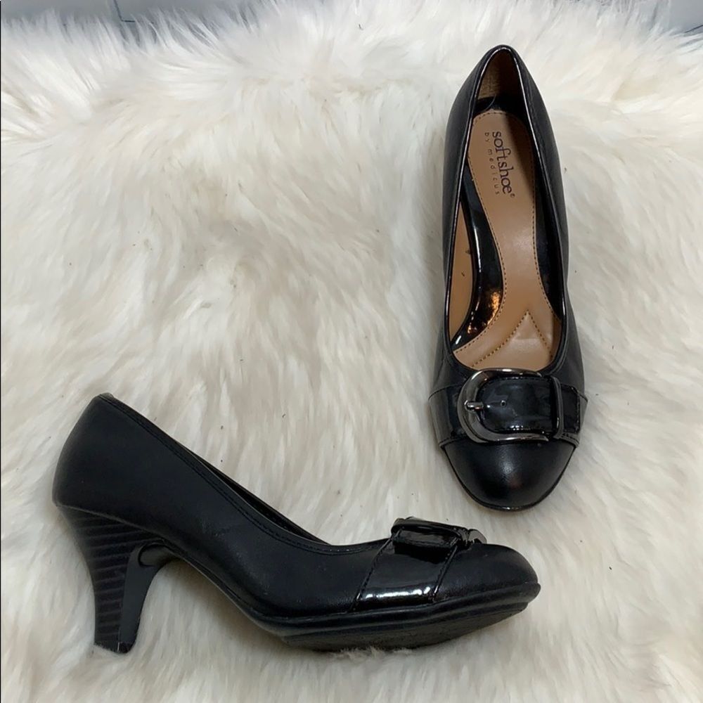 Softshoe Janelle‎ Black Buckle Heels Size 7.5